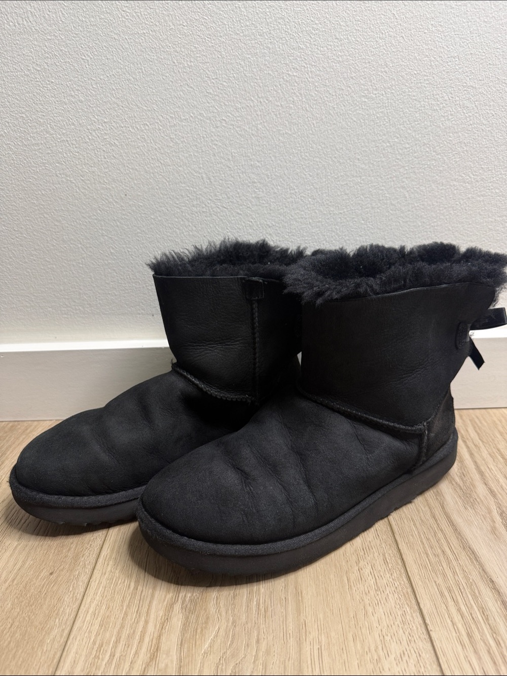 UGG Black Short Shearling-Trim Boot